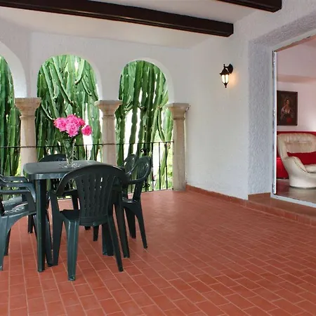 Residencia Miami טורמולינוס